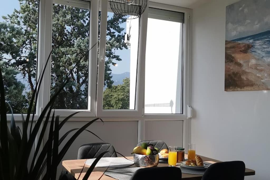 Apartman Liburna Rijeka Buitenkant foto